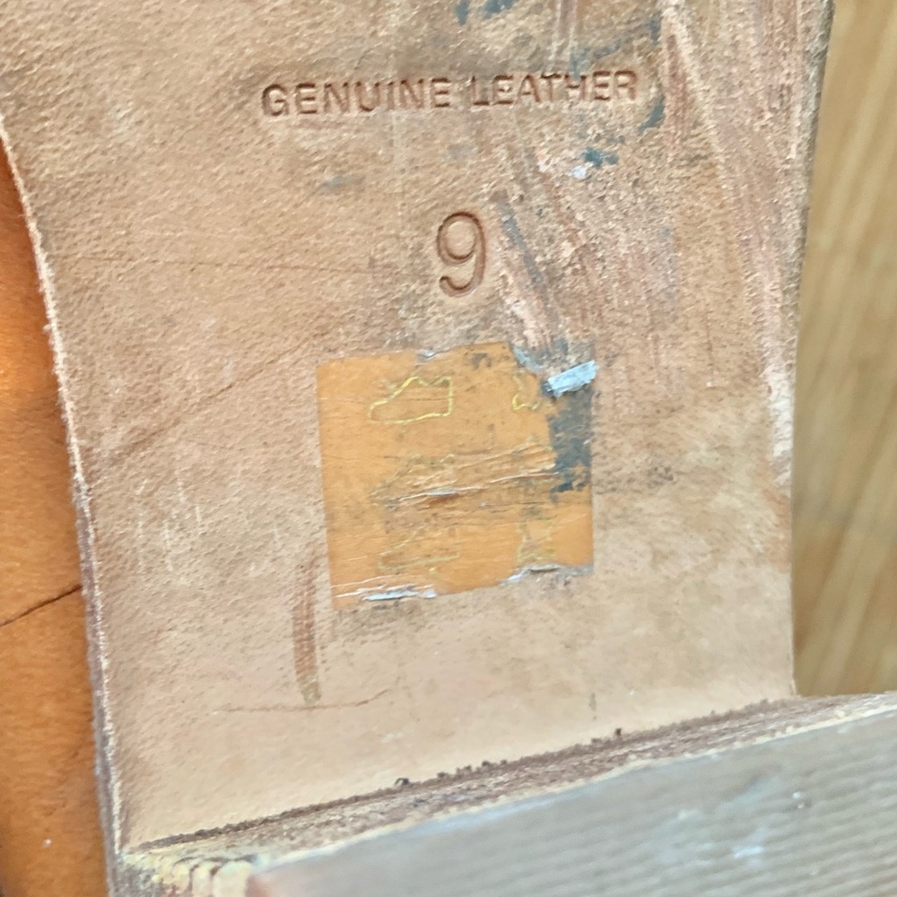 Madewell Chelsea Leather Booties - Picture 9 of 10